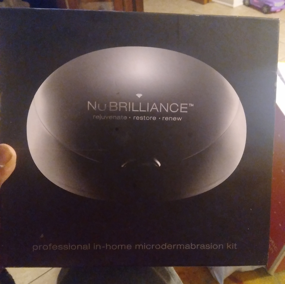 Nu Brilliance Professional In-Home Microdermabrasion Dual Action System